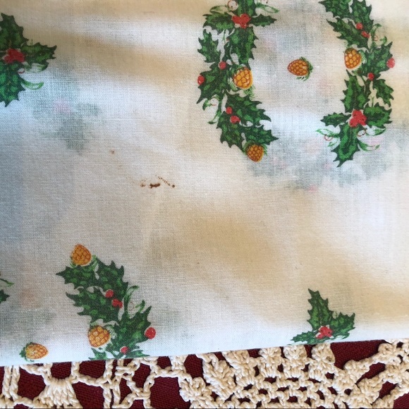 12 VTG Christmas Napkins Handkerchief Cotton Blend - Picture 7 of 8
